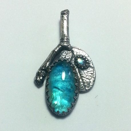 Aquamarine Pendant